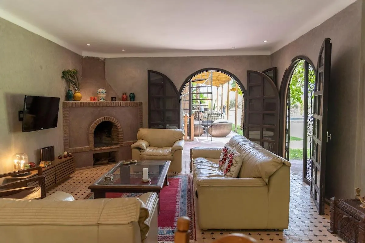 Dar Tasseltant Six Bedroom Villa And Swimming Pool Marrakesh