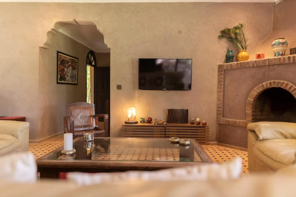 Dar Tasseltant Six Bedroom Villa And Swimming Pool Marrakesh
